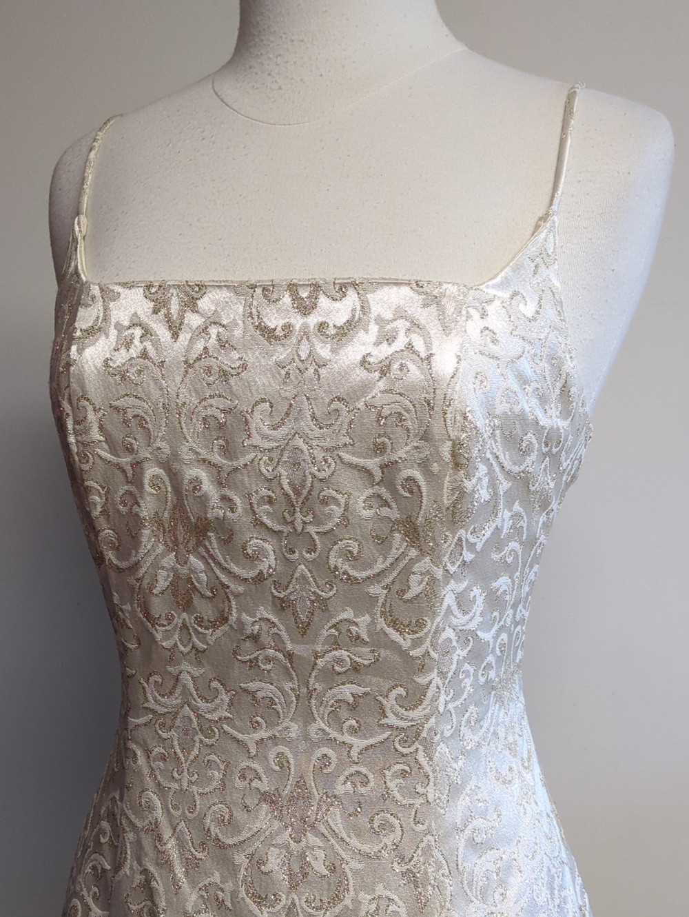 Renaissance Baroque Ivory Gold Girls Square Neck Dress Size Small* - Picture 7 of 15